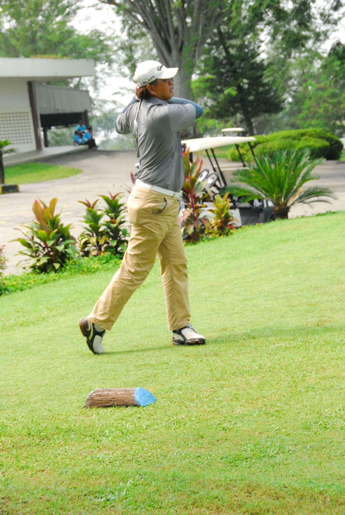 PRO15 157 GOLF DSC 0517.JPG